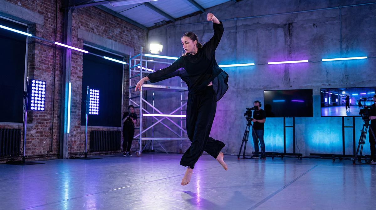 母狗-原创舞蹈视频演示